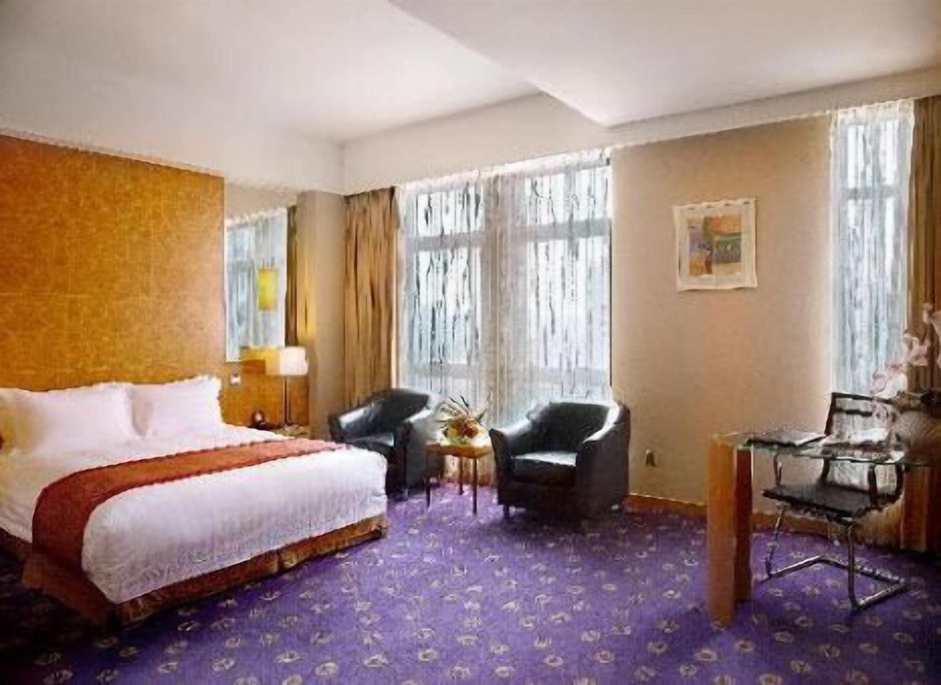Ramada Plaza Pudong South
